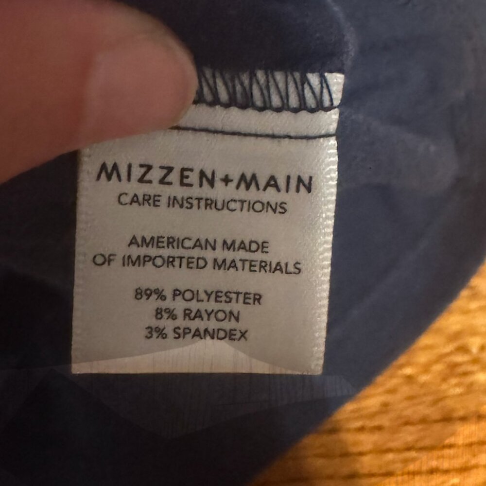 Mizzen and Main Mens Short Sleeve Navy Henley - Picture 3 of 3